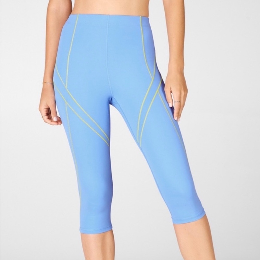 Fabletics OUTFIT: sports bra top AND pants!